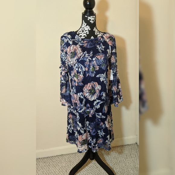 NWT Navy Blue and floral Westport dress - Picture 2 of 7